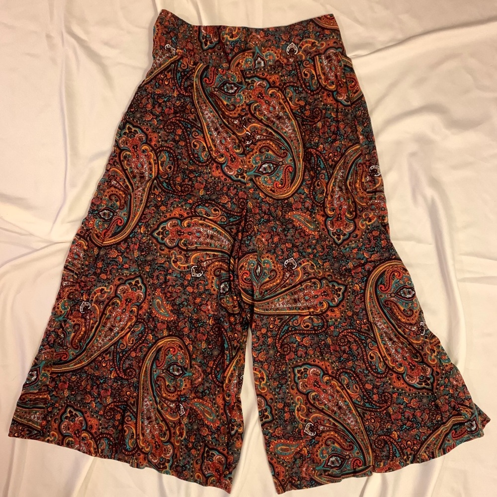 Vintage Paisley Crop Wide Leg Pant